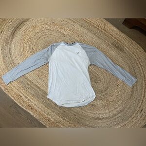 Hollister Black and Gray Curved Hem Tee